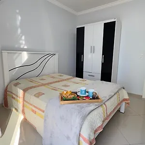 Apto Hortensias- 2 Quartos, Apto Todo Climatizado - A 2 Passos Do Parque Termal! Apartamento